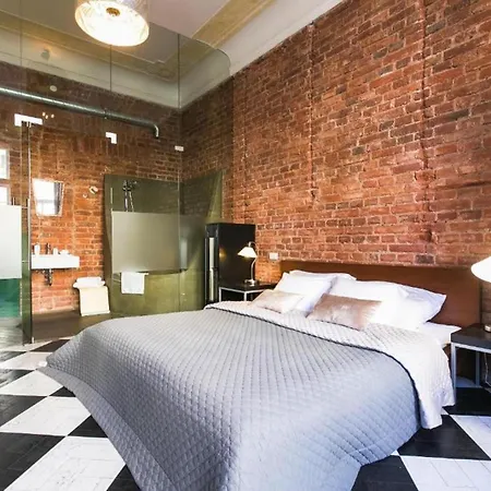 2 Bed Flat - Sleeps 3 - Wifi * 프라하